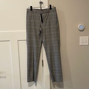 Brand new never worn Banana Republic dress pants